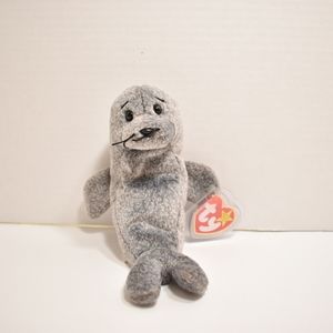 1999 Ty Beanie Baby Slippery The Seal